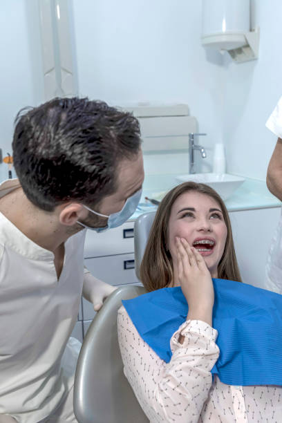 Best Broken or Cracked Tooth Emergency Dentist in Fellsburg, PA